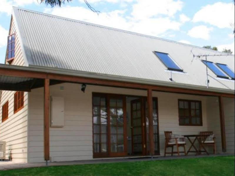 Otago Cottage Hobart Exterior photo